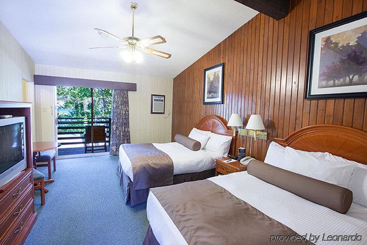Bayshore Inn & Spa Waterton Park Exterior foto